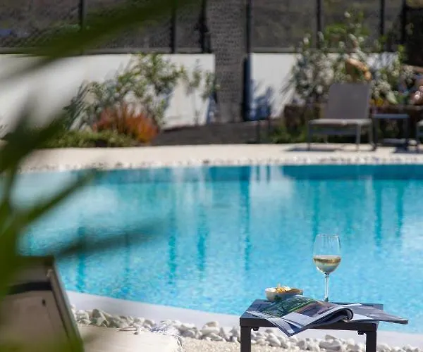 Mana Ecoretreat 5* Las Breñas